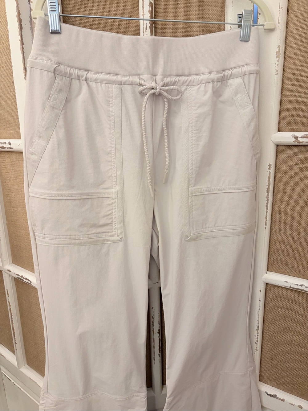 FP Movement Free People Cool Climber Balloon Leg Utility Pants L Tofu NWT